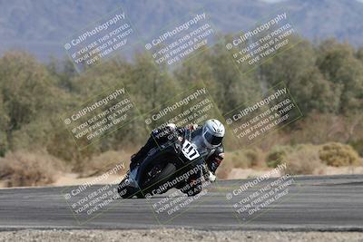 media/Oct-13-2025-Moto Forza (Mon) [[a66d839500]]/2-A Group/Session 4 Turn 7/